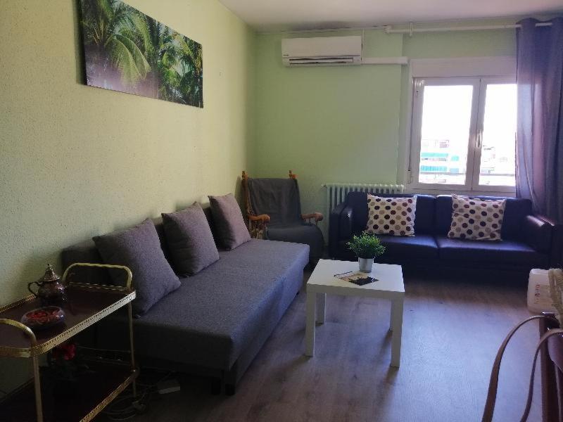 Dos Torres Frodo - Estacionamiento Privado Gratuito Apartment Zaragoza Room photo